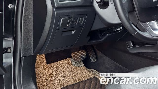 Renault Korea(Samsung) SM7 Nova LPLI 2.0 LPe для людей с инвалидностью, 2016 16