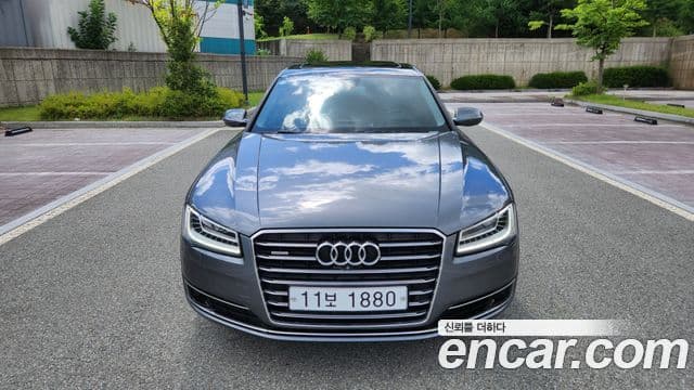 Audi New A8 D4, 2015 1