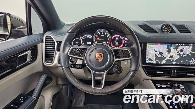 Porsche Cayenne (PO536) 3.0 E-гибрид купе, 2020 13