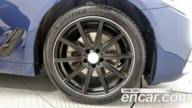 BMW 5시리즈 (G30) Luxury, 2018 все фото