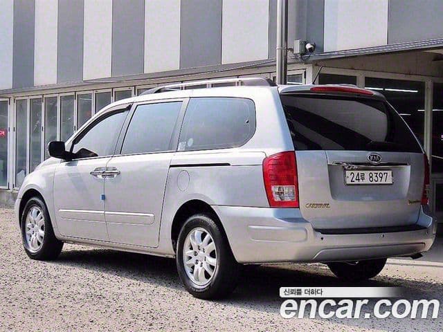 Kia Carnival R New Carnival лимузин GLX, 2011 3