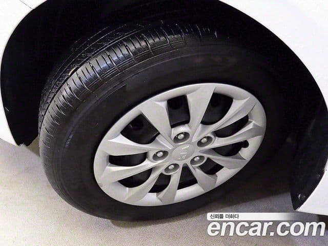 Kia All New K3 Trendy, 2019 18