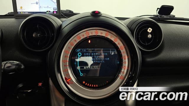 Mini Cooper D Countryman 1세대, 2014 17