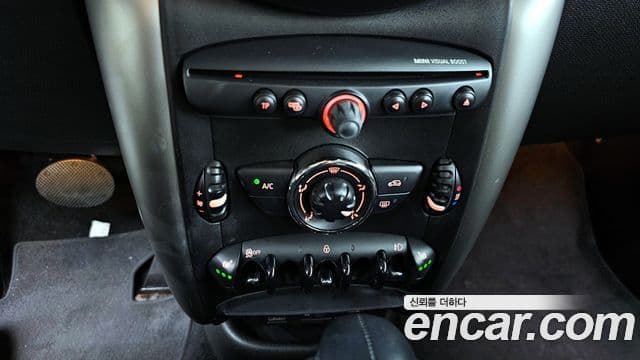 Mini Cooper D Countryman 1세대, 2014 18