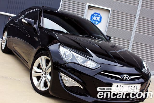 Hyundai Genesis купе 200 турбо D, 2010 1
