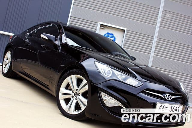 Hyundai Genesis купе 200 турбо D, 2010 3