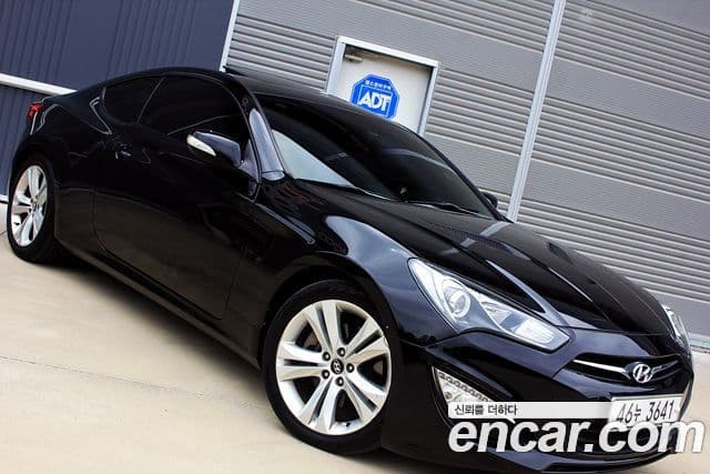 Hyundai Genesis купе 200 турбо D, 2010 12