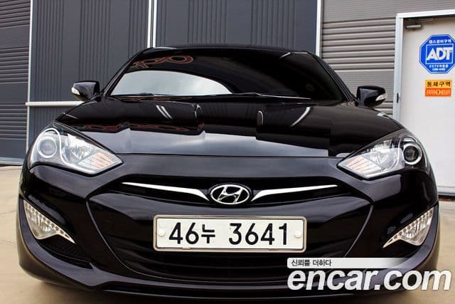 Hyundai Genesis купе 200 турбо D, 2010 17