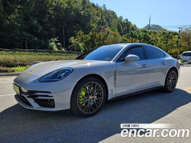 Porsche Panamera (971) 2.9 AWD E-гибрид Platinum Edition, 2023 4