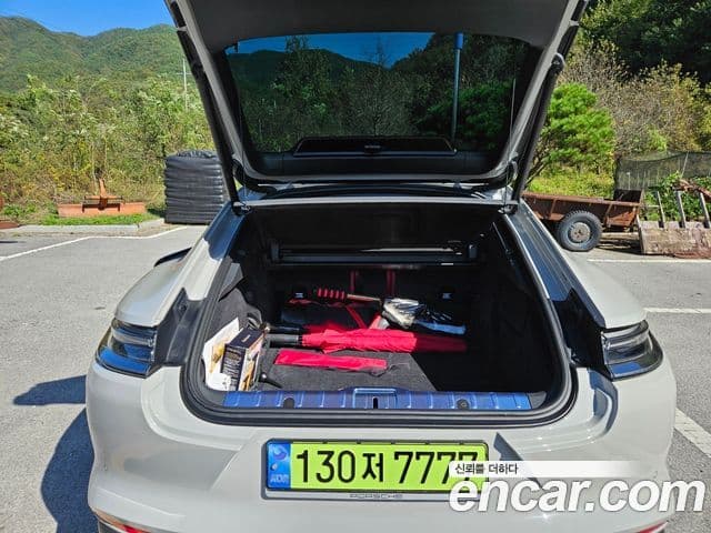 Porsche Panamera (971) 2.9 AWD E-гибрид Platinum Edition, 2023 11