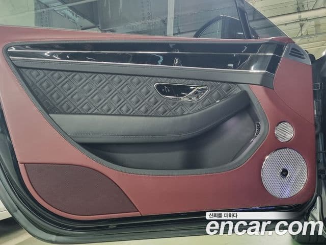 Bentley Continental GT 3세대 4.0 GT, 2020 9