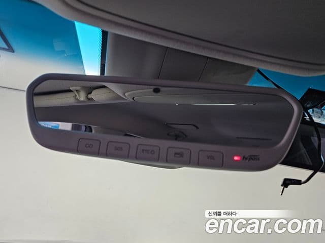 Genesis G90 Luxury, 2019 13