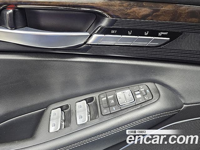 Genesis G90 Luxury, 2019 14