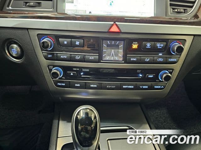 Hyundai Genesis DH Exclusive, 2016 12