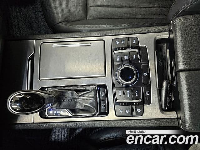 Hyundai Genesis DH Exclusive, 2016 13