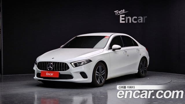 Mercedes-Benz A-класс W177 A220 седан, 2021 1
