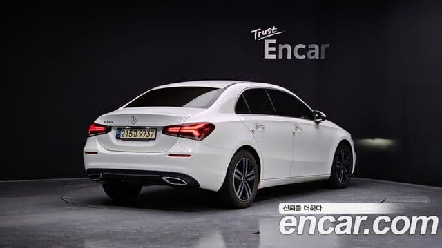 Mercedes-Benz A-класс W177 A220 седан, 2021 2