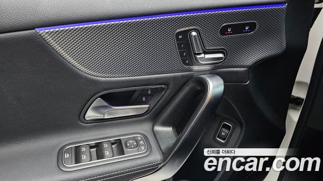 Mercedes-Benz A-класс W177 A220 седан, 2021 17