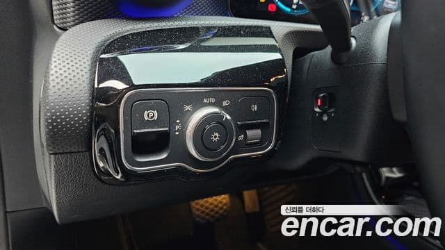 Mercedes-Benz A-класс W177 A220 седан, 2021 18