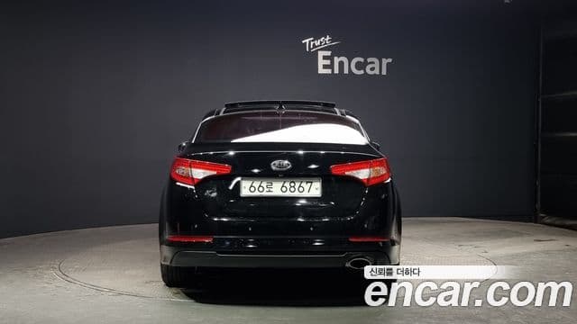 Kia K5 Prestige, 2011 4