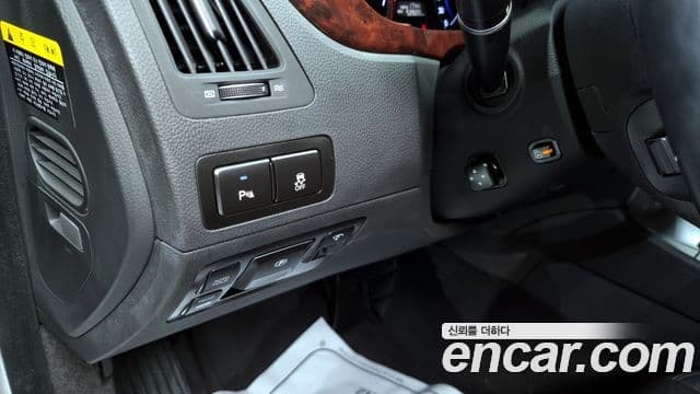 Hyundai Equus(новый кузов / новое поколение) Luxury, 2011 13