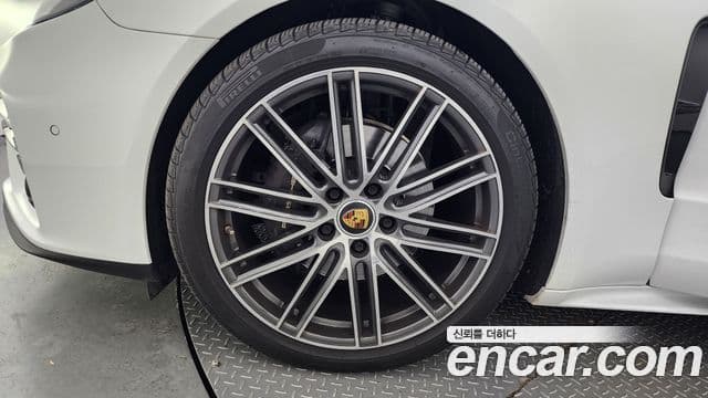 Porsche Panamera (971), 2023 все фото