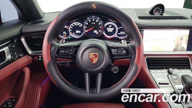 Porsche Panamera (971), 2023 13