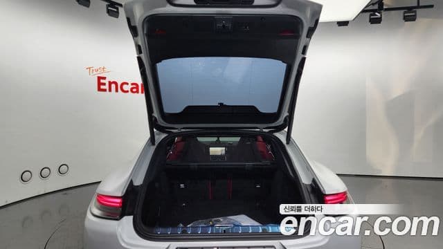 Porsche Panamera (971), 2023 20