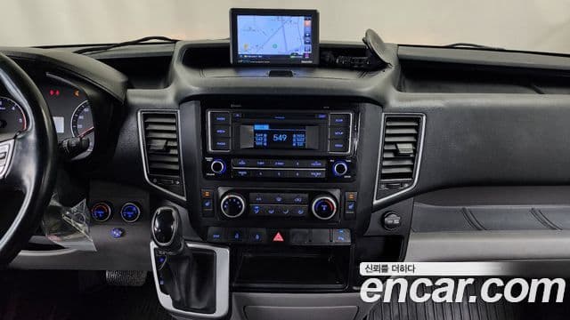 Hyundai 쏠라티 Deluxe, 2018 14