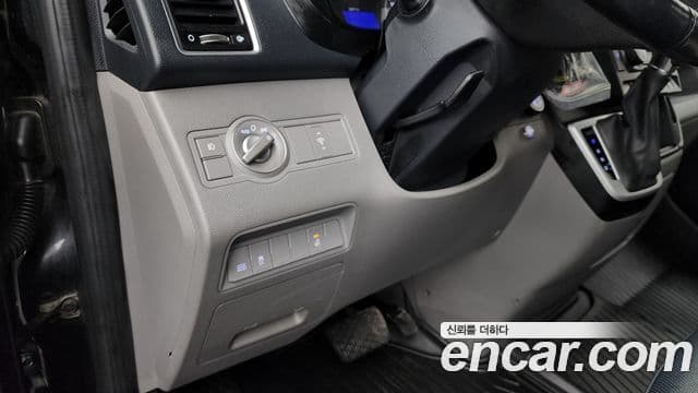 Hyundai 쏠라티 Deluxe, 2018 18