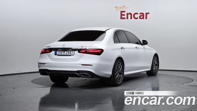 Mercedes-Benz E-класс W213 AMG Line, 2023 2