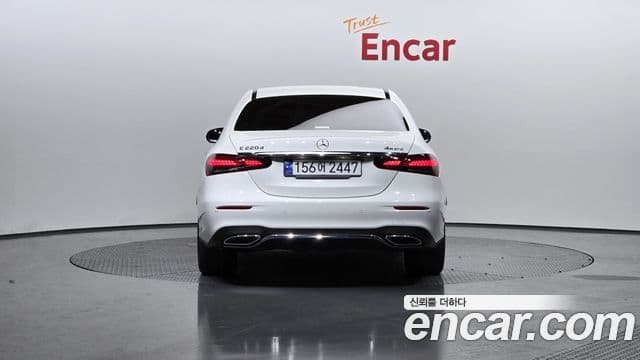 Mercedes-Benz E-класс W213 AMG Line, 2023 4