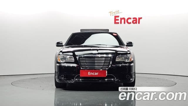 크라이슬러 The / новый New 300C, 2012 3
