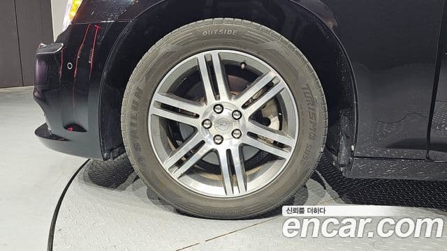 크라이슬러 The / новый New 300C, 2012 все фото