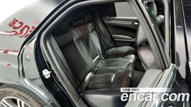 크라이슬러 The / новый New 300C, 2012 12