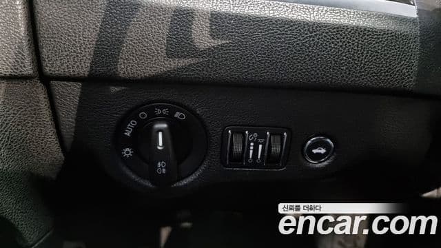 크라이슬러 The / новый New 300C, 2012 14