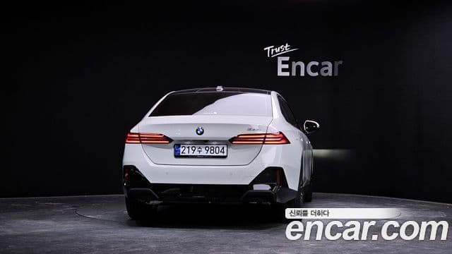BMW 5시리즈 (G60) 520i M Sport, 2024 4