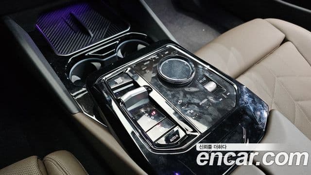 BMW 5시리즈 (G60) 520i M Sport, 2024 9