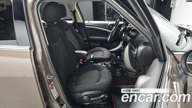 Mini Cooper D Countryman 1세대, 2015 10