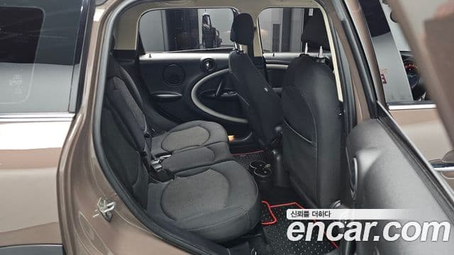 Mini Cooper D Countryman 1세대, 2015 11