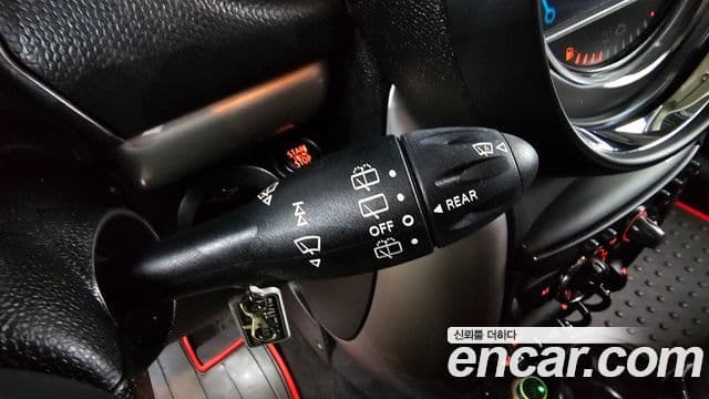 Mini Cooper D Countryman 1세대, 2015 17