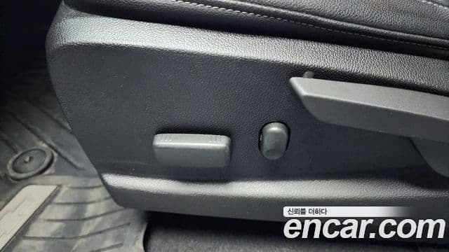 Chevrolet(GM대우) 콜로라도 3.6 익스트림-X 4WD, 2020 19