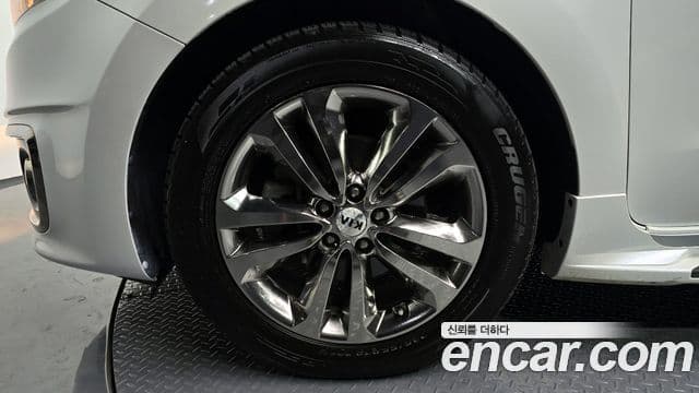 Kia All New Carnival Noblesse, 2016 все фото