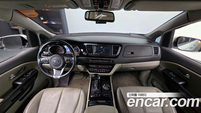 Kia All New Carnival Noblesse, 2016 7