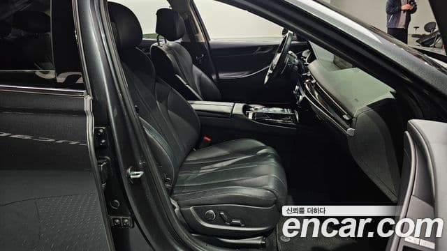 Genesis G80 (RG3) бензин 2.5 турбо 2WD, 2021 10