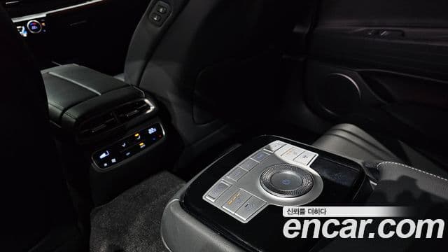 Genesis G80 (RG3) бензин 2.5 турбо 2WD, 2021 18