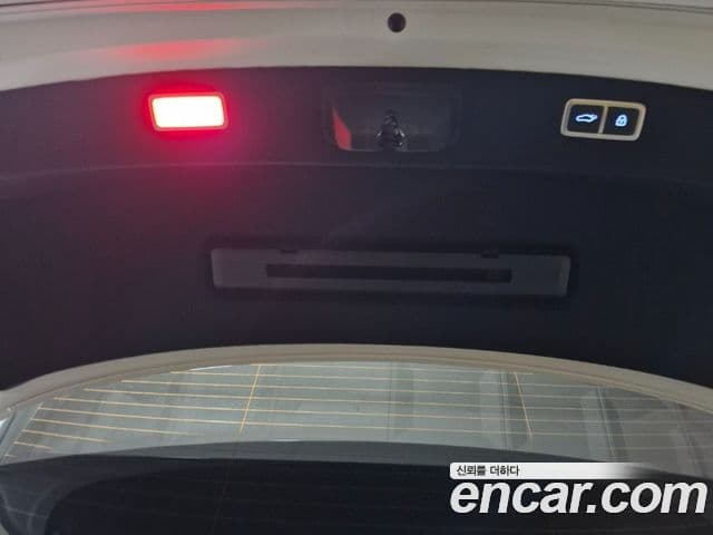 Genesis G80 (RG3) бензин 2.5 турбо AWD, 2025 12