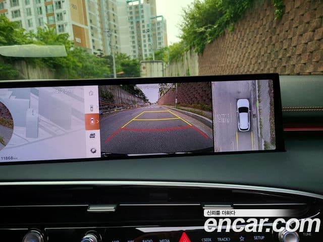 Genesis GV70, 2025 10