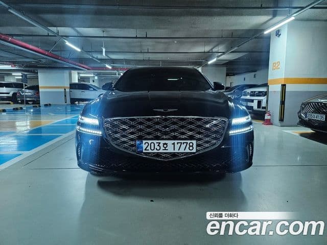 Genesis G80 (RG3) бензин 2.5 турбо AWD, 2025 1