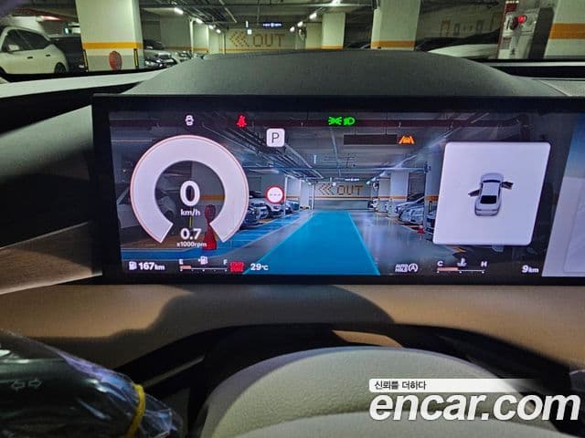 Genesis G80 (RG3) бензин 2.5 турбо AWD, 2025 11